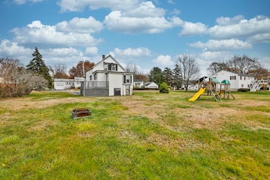 61 Thornton Ave, Methuen, MA 01844 - photo 6