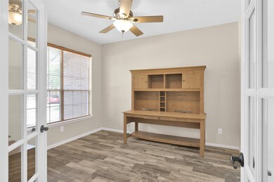 2606 Groveleigh Park Ct, Spring, TX 77386 - photo 7