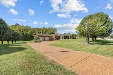 1744 Carthage Rd, Red Boiling Springs, TN 37150 - photo 4