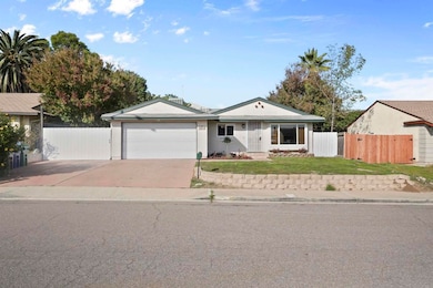 10036 Three Oaks Way, Santee, CA 92071 - photo 4