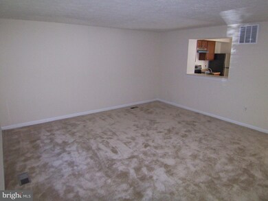 929 N Angel Valley Ct, Edgewood, MD 21040 - photo 3