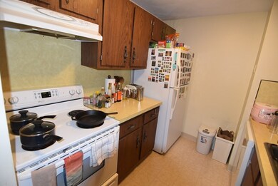 80 Pleasant St unit 75, Brookline, MA 02446 - photo 7