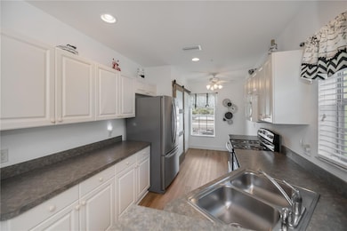 2060 Willow Hammock Cir unit 201, Punta Gorda, FL 33983 - photo 3