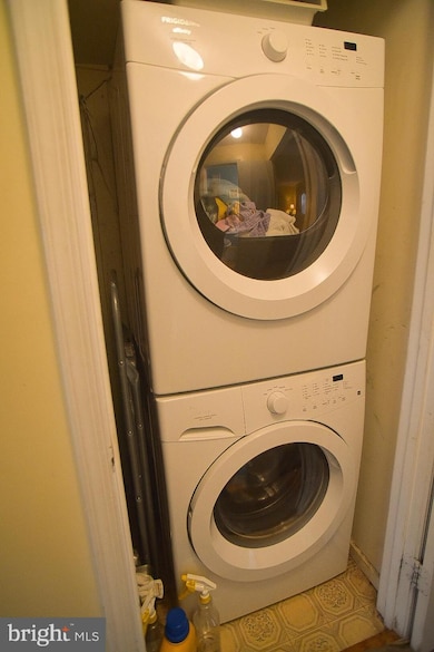 6811 Milltown Ct unit 6811, District Heights, MD 20747 - photo 3