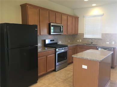 525 Coffeeberry Dr, Georgetown, TX 78626 - photo 3