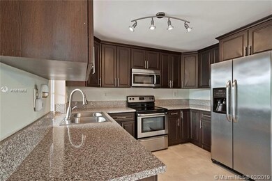 7829 Madeira St, Miramar, FL 33023 - photo 3