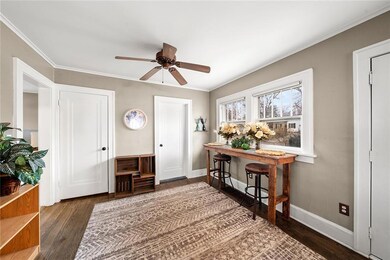 2209 38th St, Des Moines, IA 50310 - photo 5