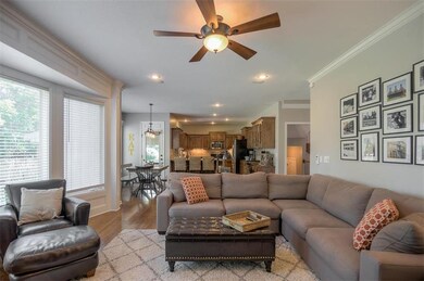 Open Floor Plan that is Perfect for Entertaining.