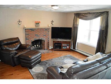 16 Deer Run Ln, Attleboro, MA 02703 - photo 7