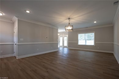 2676 Splitbrooke Dr, High Point, NC 27265 - photo 5