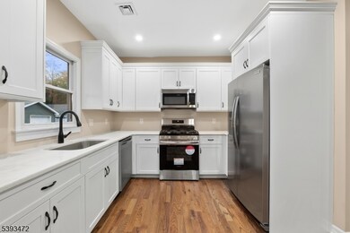 937 Ringwood Ave, Haskell, NJ 07420 - photo 6