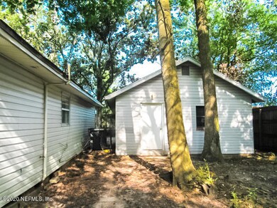 4833 College St, Jacksonville, FL 32205 - photo 4