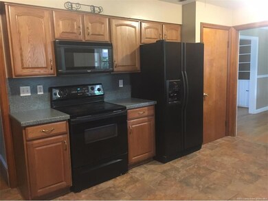 1731 Millerwood Dr, New Albany, IN 47150 - photo 6