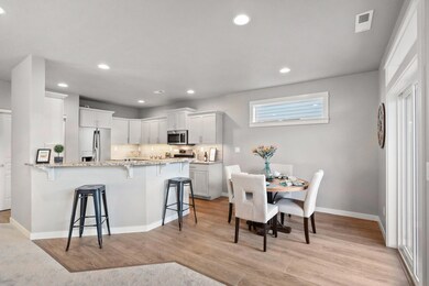 Hudson - Dining Room 2