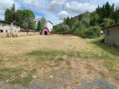 2060 NE Fairview Ave, Grants Pass, OR 97526 - photo 5