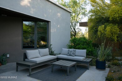 sitting area