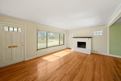 301 Nora Ave, Glenview, IL 60025 - photo 3