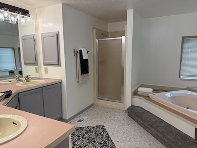 4729 39 primary bath