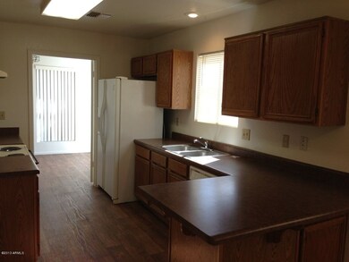 529 E Piute Ave, Phoenix, AZ 85024 - photo 4