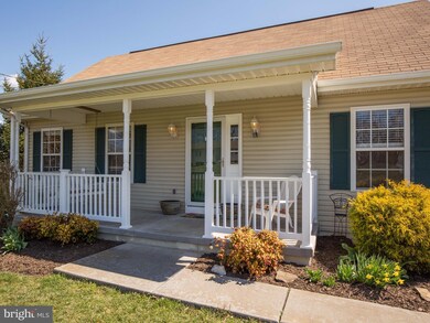 236 Libby Ann Dr, Bunker Hill, WV 25413 - photo 4