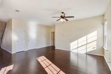 1102 Water Oak Ct, Hinesville, GA 31313 - photo 5