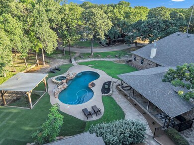 119 Forest Creek Cir, Weatherford, TX 76088 - photo 7