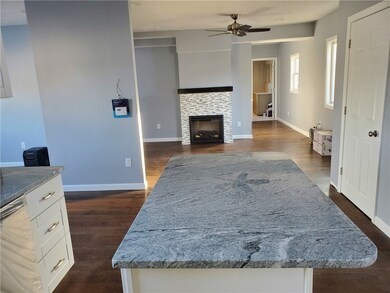 88 Read Ave, Coventry, RI 02816 - photo 6