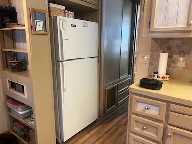 4860 E Main St unit B-18, Mesa, AZ 85205 - photo 6