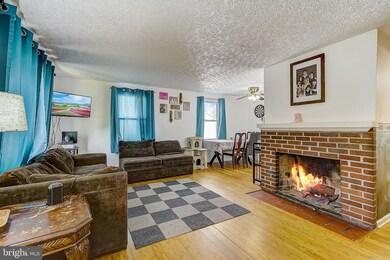 2325 Triebel Rd, Abington, PA 19001 - photo 5