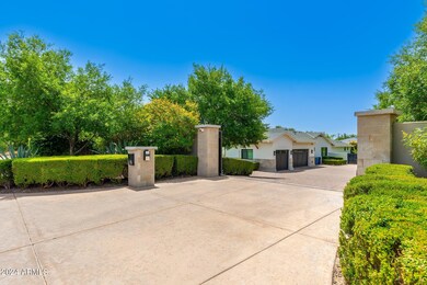 5905 E Camelback Rd - 02