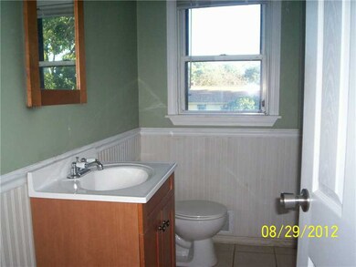 66 Baldwin Rd, Warwick, RI 02886 - photo 7