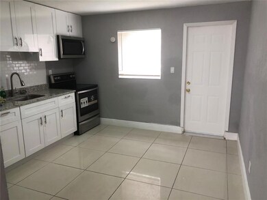 839 NW 14th Way unit 1, Fort Lauderdale, FL 33311 - photo 2