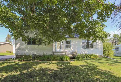 3300 Rownd St, Cedar Falls, IA 50613 - photo 2