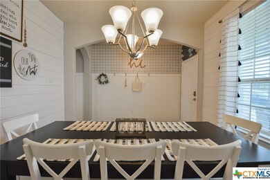 402 Kayla St, Troy, TX 76579 - photo 5