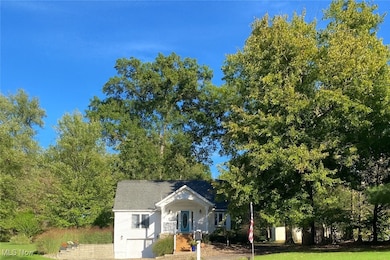 248 Darlington Rd NE, Warren, OH 44484 - photo 2