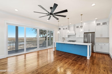 1508 Old Shell House 2-12