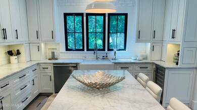 34 Wescott St, Riverside, CT 06878 - photo 4