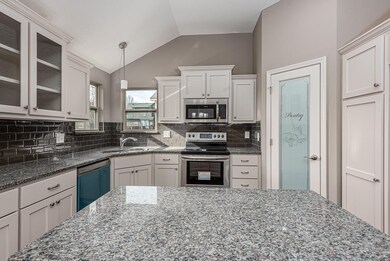 21407 W 47th Terrace, Shawnee, KS 66218 - photo 6