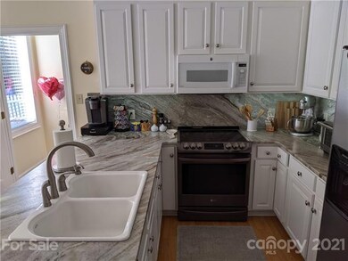 3346 Sunningdale Ln, Statesville, NC 28625 - photo 7