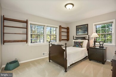 12336 Myterra Way, Herndon, VA 20171 - photo 6