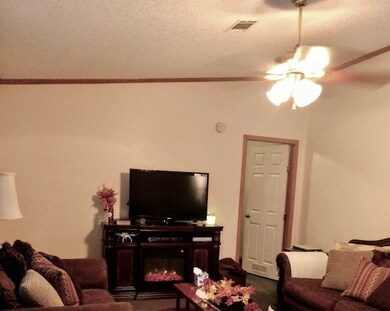 1523 Avenue L, Danbury, TX 77534 - photo 4