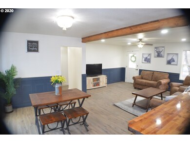 818 E Main St, John Day, OR 97845 - photo 3