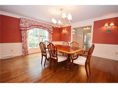 Dining Room. Large dining room with plenty of room