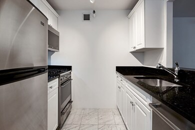 Parris Landing unit 5307, Charlestown, MA 02129 - photo 6