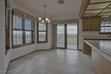 Eat in kitchen dining area
