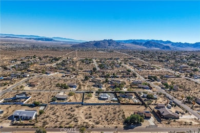 7201 Olympic Rd, Joshua Tree, CA 92252 - photo 2