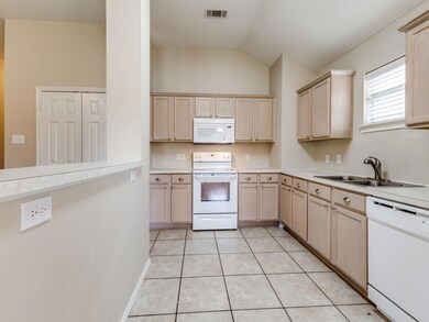 420 Windmill Dr, Lavon, TX 75166 - photo 4