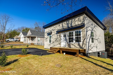 2820 Deer Stand Dr, Sevierville, TN 37876 - photo 3