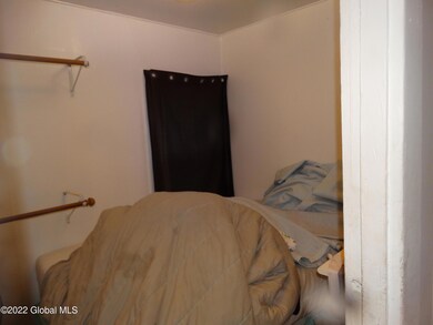 57 Elm St, Troy, NY 12180 - photo 4