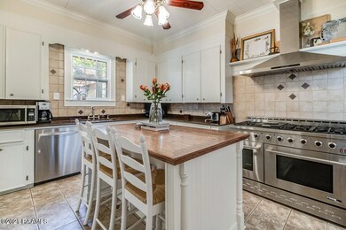 424 E Main-11